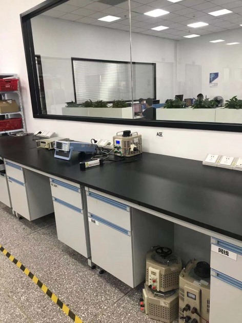 安規(guī)實驗臺 實驗室工作臺